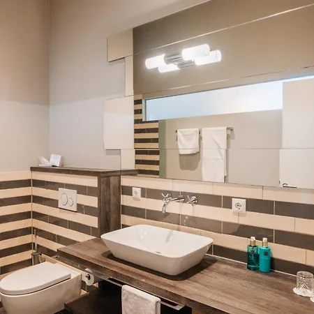 Glanzstoff 4* Heinsberg (North Rhine-Westphalia)