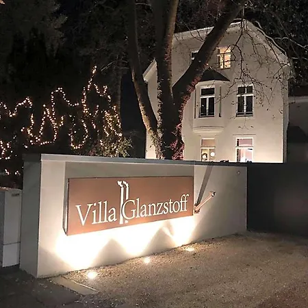 Glanzstoff