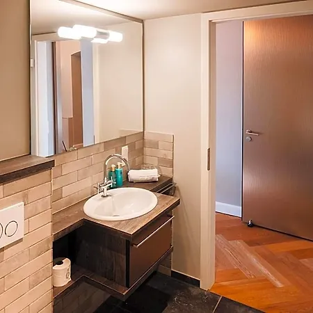 Hotel Glanzstoff 4*