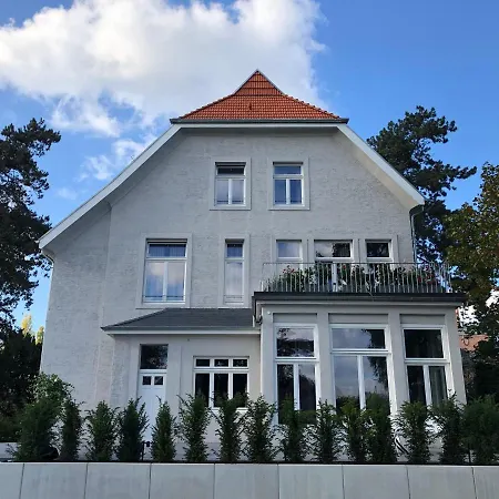 Glanzstoff